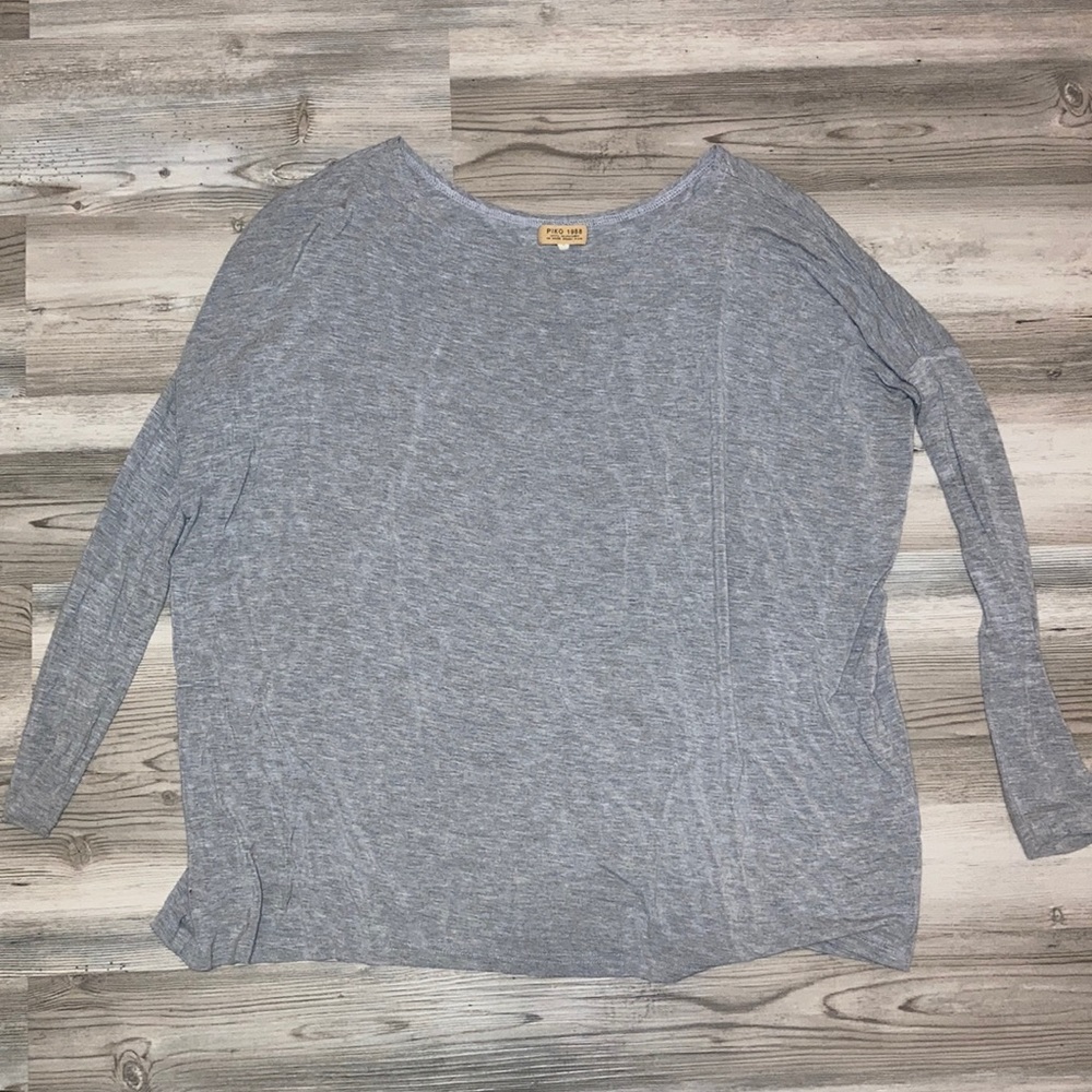 Grey shirt